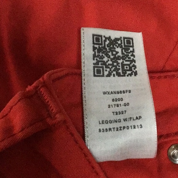 True Religion Jeans - Picture 7 of 8